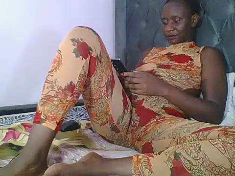 SilentQueen93 online show from 04/10/26, 01:40