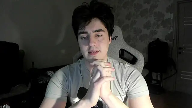 Knuckles17 online show from 03/09/26, 01:47