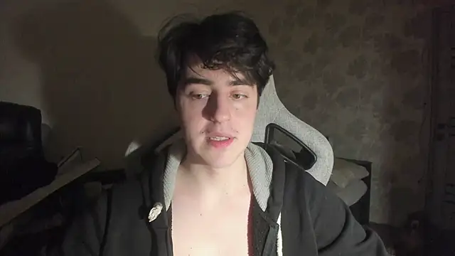 Knuckles17 online show from 04/23/26, 05:14