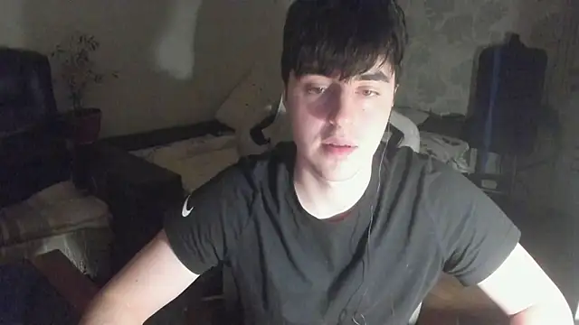 Knuckles17 online show from 12/22/25, 12:55