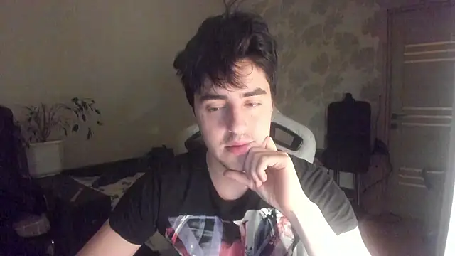 Knuckles17 online show from 02/21/26, 05:48