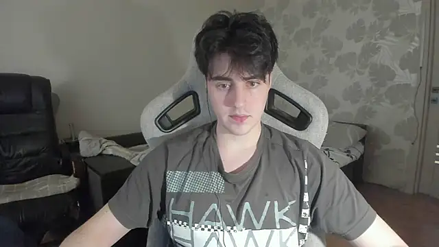 Knuckles17 online show from 05/18/26, 12:54