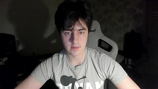 Knuckles17 online show from 03/16/26, 04:32