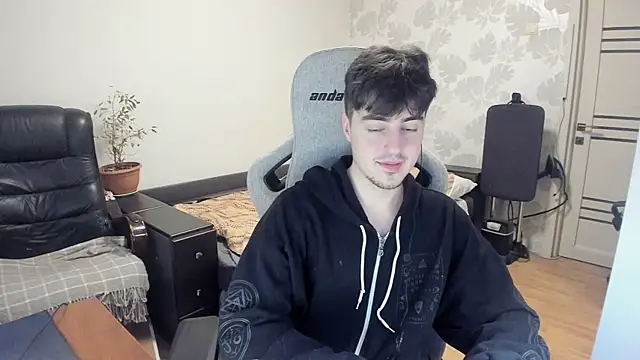 Knuckles17 online show from 11/25/25, 10:37