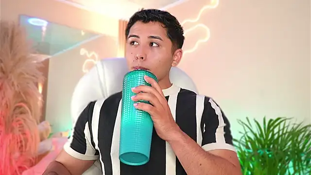 MatiasKorn online show from 04/06/26, 03:35