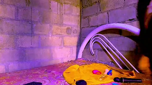 nzanizy online show from 12/05/25, 11:20