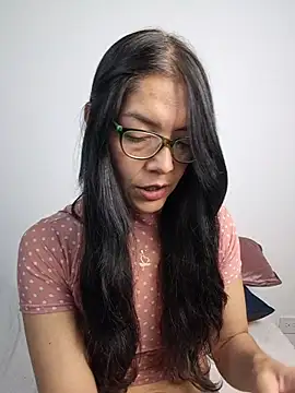 Snapshot of Alicesoul chatting on 07/08/26, 11:38 Alicesoul online show from 07/08/26, 11:38