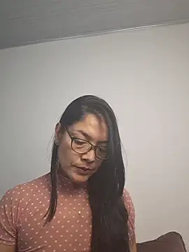 Snapshot of Alicesoul chatting on 06/11/26, 11:35 Alicesoul online show from 06/11/26, 11:35