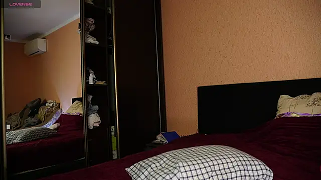 BlueCherryy online show from 02/01/26, 07:23