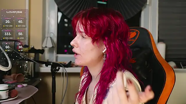 BlueCherryy online show from 11/16/25, 04:23