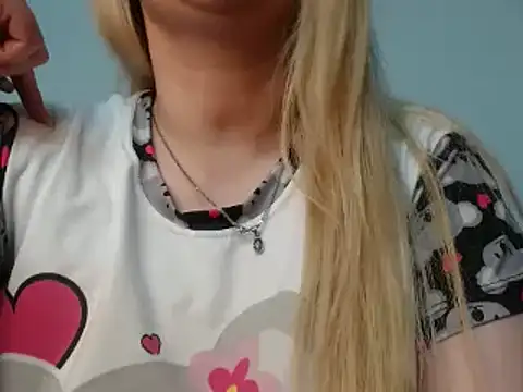 69liamilk69 online show from 12/02/24, 08:04