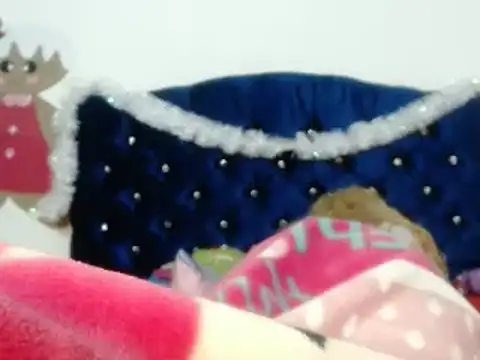 69liamilk69 online show from 03/11/25, 09:02