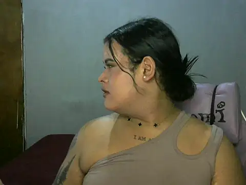 antonellasex1998 online show from 04/19/26, 03:29