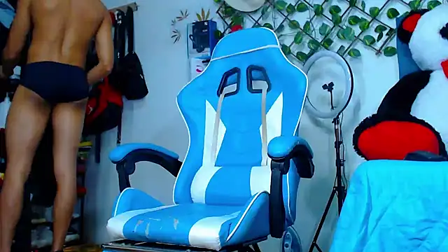 black latin23cm online show from 02/27/26, 09:47