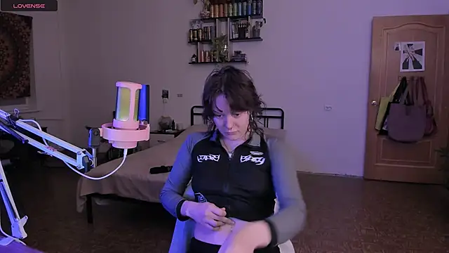 Snapshot of cyber_whore_ chatting on 10/10/25, 03:57 cyber whore online show from 10/10/25, 03:57