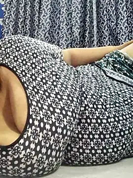 Seema 99 online show from 05/24/26, 03:06