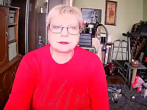 LOLA8888 online show from 10/16/25, 11:07