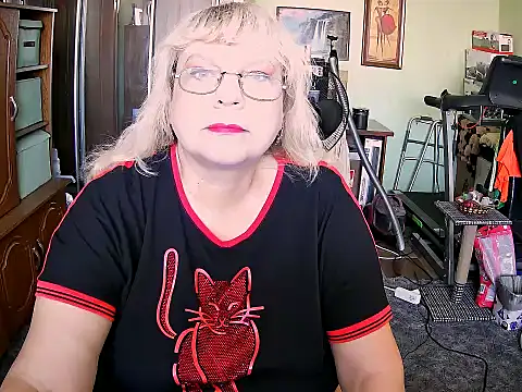 LOLA8888 online show from 09/25/25, 09:26