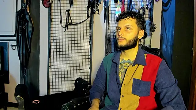 Twisted Fantasy online show from 01/11/26, 10:49