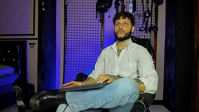 Twisted Fantasy online show from 03/24/26, 04:12