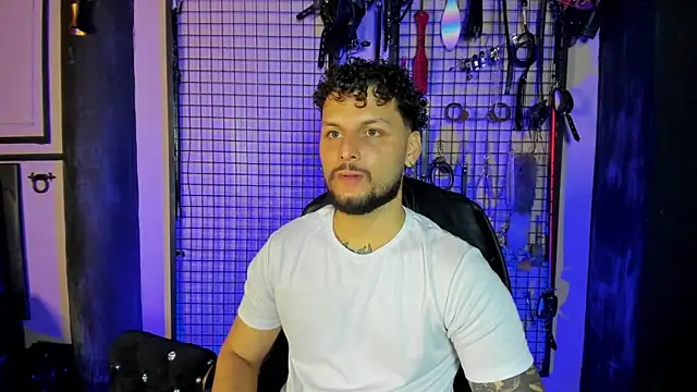 Twisted Fantasy online show from 03/27/26, 03:37