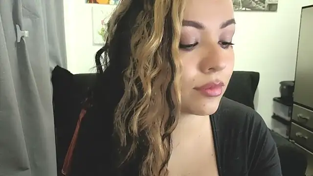 joan-star online show from 04/10/26, 04:58