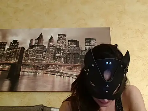 daniita online show from 04/28/26, 08:35