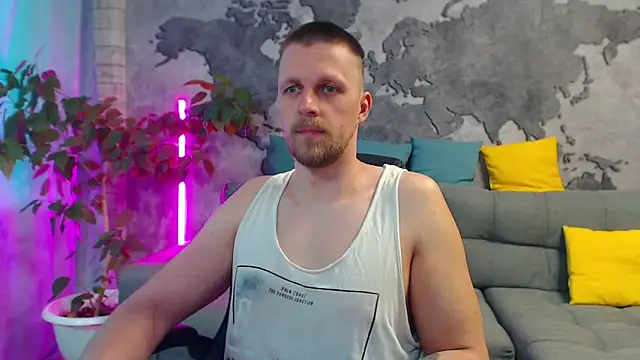 Snapshot of VikingChrisss chatting on 05/17/26, 10:15 VikingChrisss online show from 05/17/26, 10:15