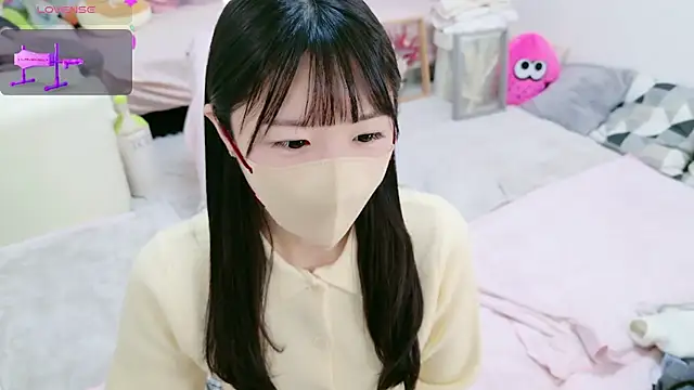 Snapshot of anchan_ chatting on 02/24/25, 06:27 anchan online show from 02/24/25, 06:27