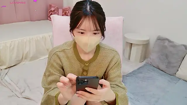 anchan  online show from 05/06/26, 12:47