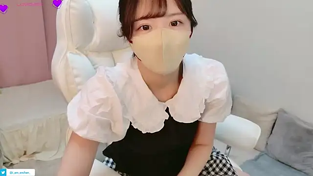 anchan  online show from 05/25/26, 01:21