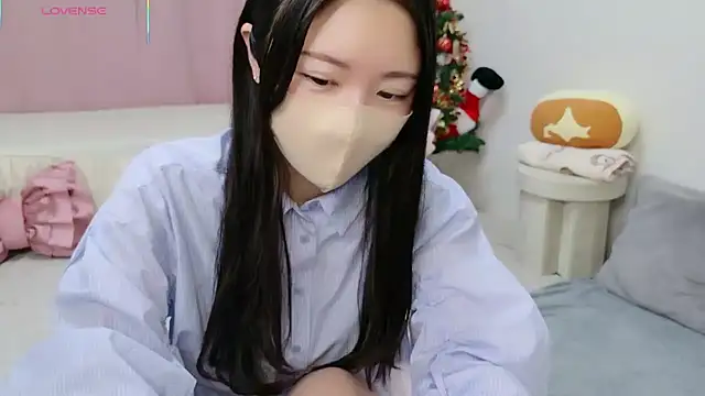 anchan  online show from 12/15/25, 02:01