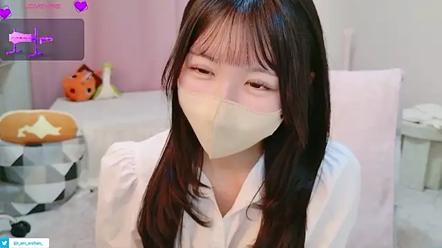 anchan  online show from 06/26/26, 01:28