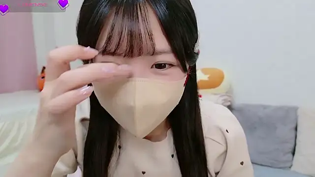 Snapshot of anchan_ chatting on 09/18/25, 03:04 anchan online show from 09/18/25, 03:04