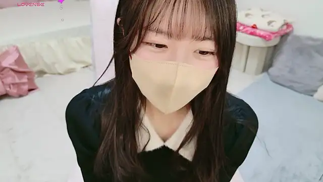 anchan  online show from 02/23/26, 12:50