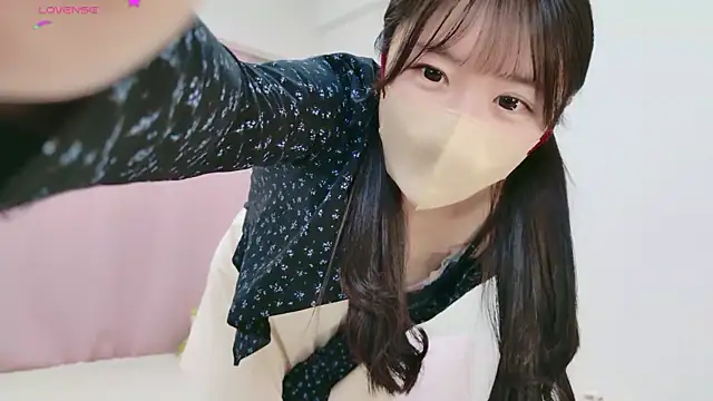 anchan  online show from 02/22/26, 02:08