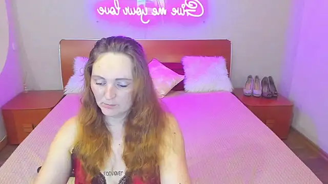 Snapshot of MagicEyess chatting on 02/06/26, 06:48 MagicEyess online show from 02/06/26, 06:48