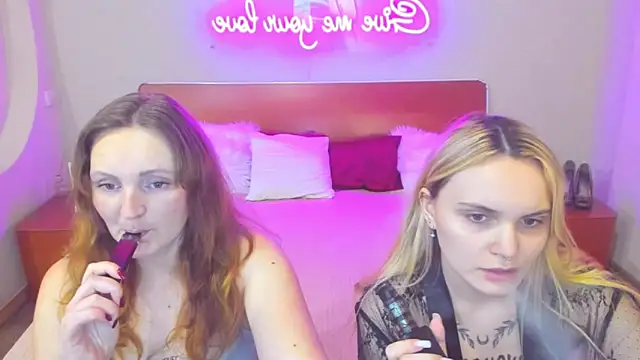 Snapshot of MagicEyess chatting on 02/13/26, 08:42 MagicEyess online show from 02/13/26, 08:42