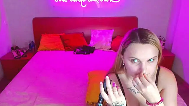 MagicEyess online show from 02/27/25, 10:44