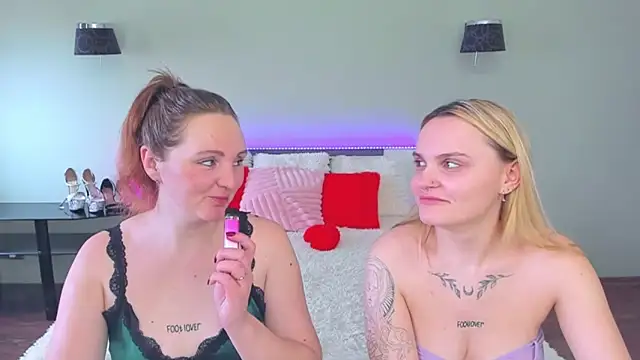 Snapshot of MagicEyess chatting on 02/25/26, 07:08 MagicEyess online show from 02/25/26, 07:08