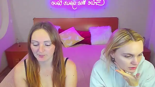 Snapshot of MagicEyess chatting on 01/18/26, 06:55 MagicEyess online show from 01/18/26, 06:55