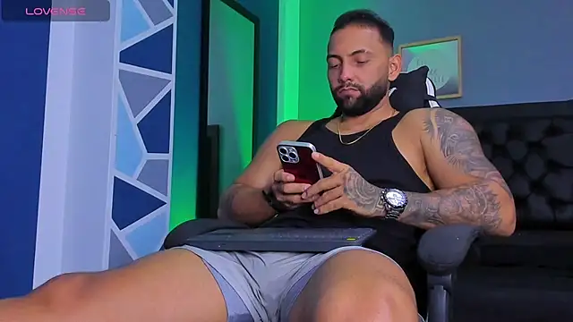 alex oficial online show from 02/28/26, 04:45