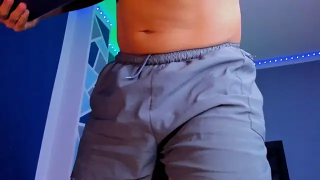 alex oficial online show from 10/13/25, 04:25