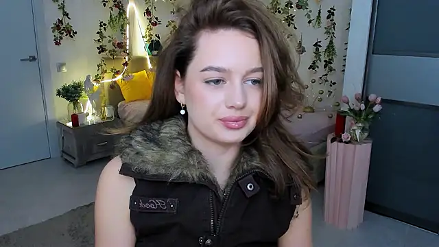 MiracleCurly online show from 02/11/26, 07:25