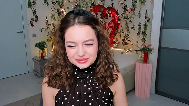 MiracleCurly online show from 02/22/26, 10:06