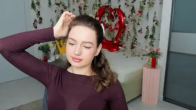 MiracleCurly online show from 02/19/26, 04:04