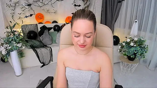 MiracleCurly online show from 11/03/25, 07:28