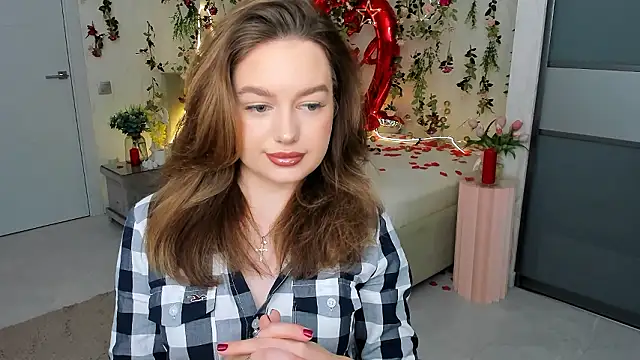 MiracleCurly online show from 03/15/26, 04:08