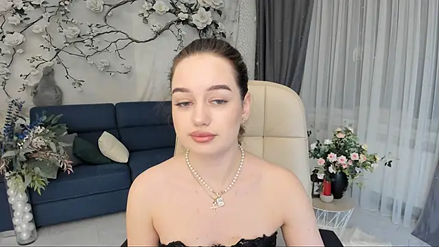 MiracleCurly online show from 02/04/26, 04:02