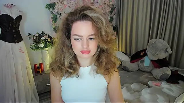 MiracleCurly online show from 11/07/25, 04:11